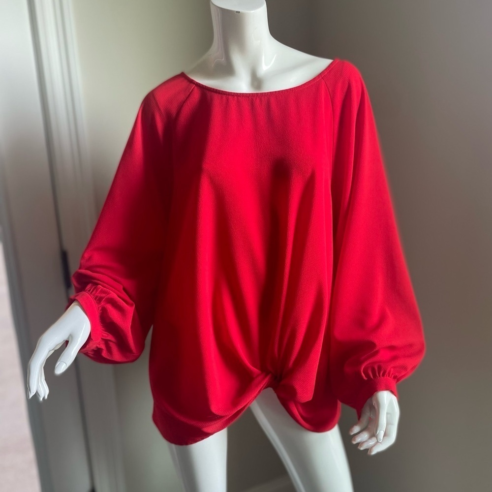 SOLD - UMGEE Red X-large long sleeve top, tie knot in front, scoop neck